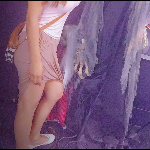 beautiful pointed coffee skirt - Picture 2 of 6